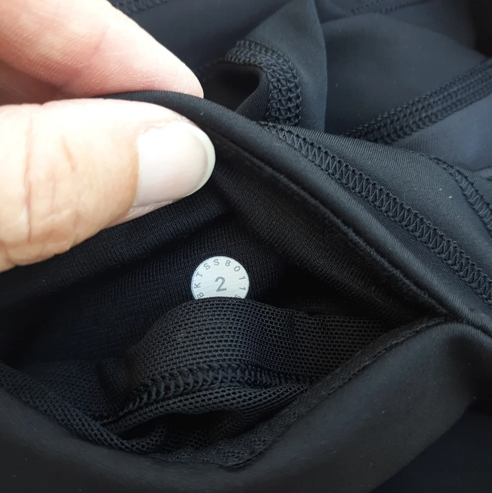 Lululemon City Core Tight Women's size 2